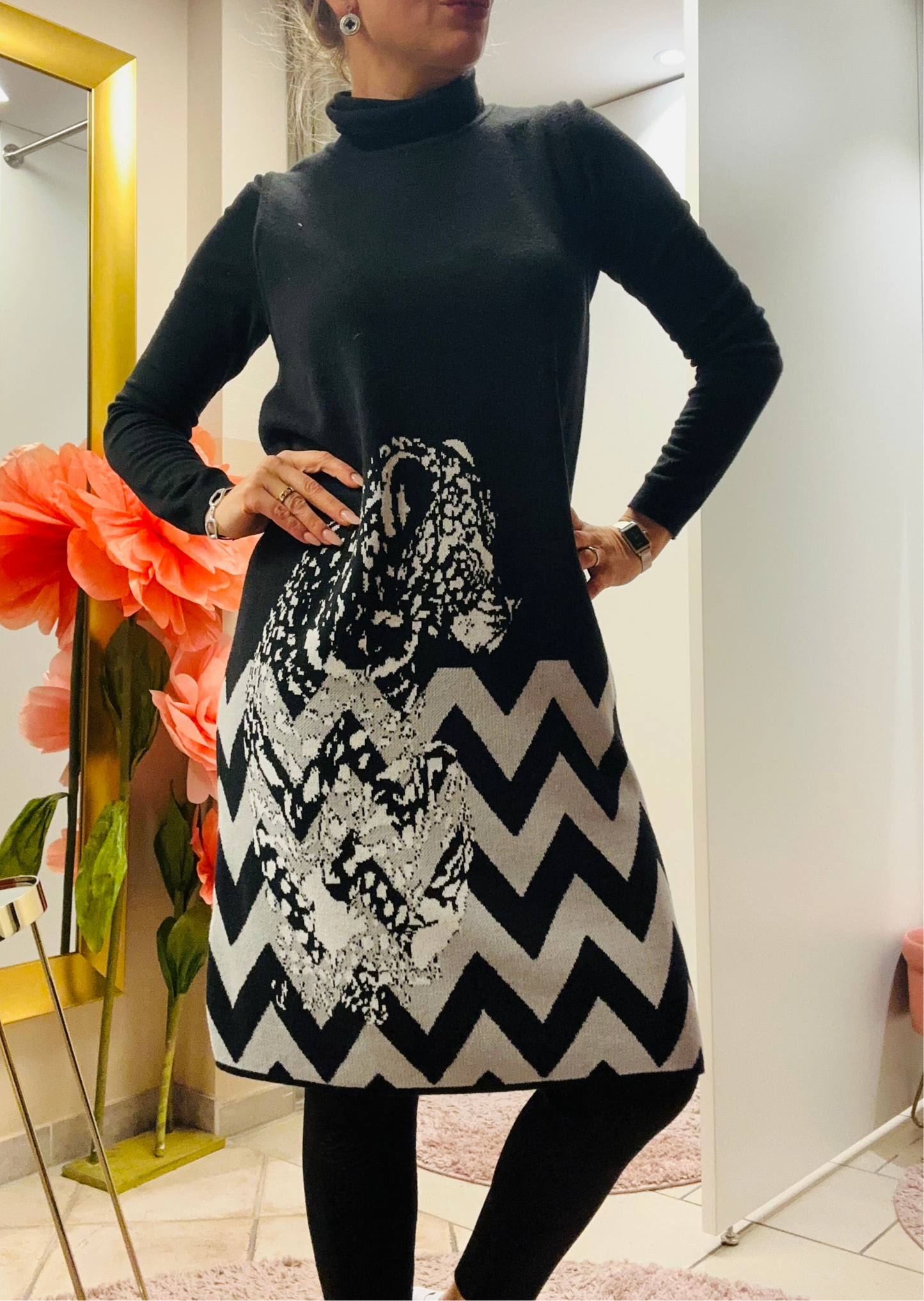 Sportlich-elegantes Kleid in Schwarz