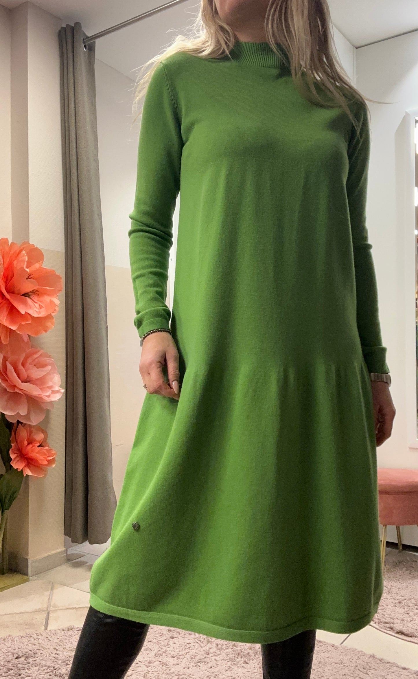 Grünes Strickkleid S/M